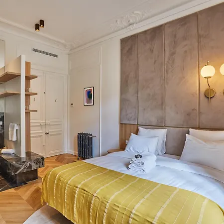 Opera Vendome By Prestige Apartment *